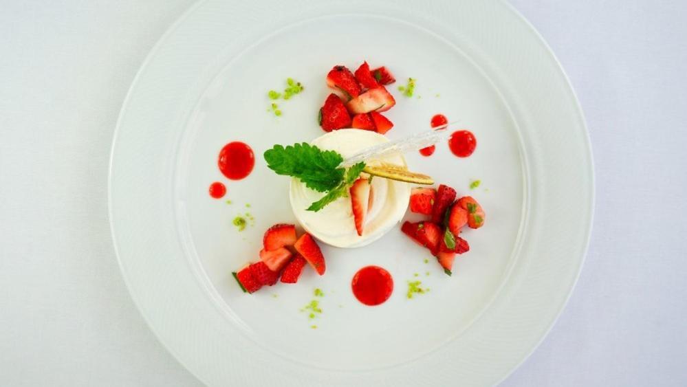 Le Mont-Vully - Hotel Restaurant Haut-Vully Екстериор снимка