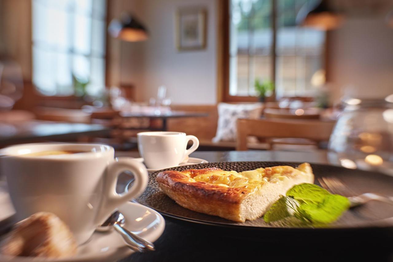 Le Mont-Vully - Hotel Restaurant Haut-Vully Екстериор снимка