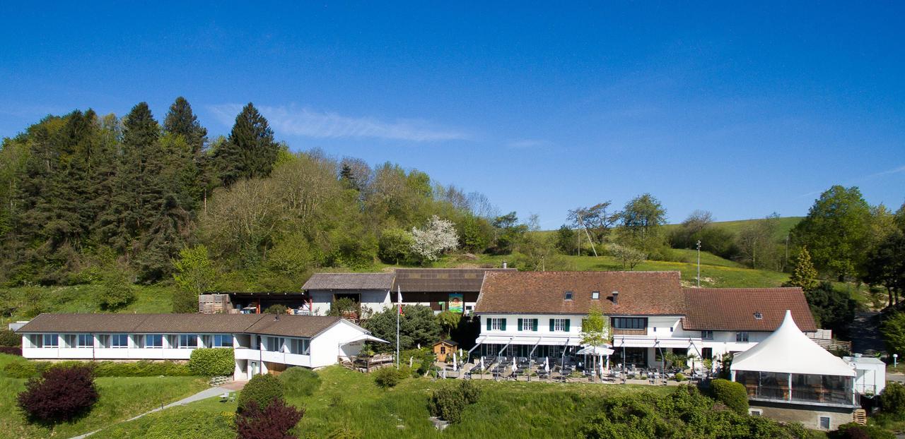 Le Mont-Vully - Hotel Restaurant Haut-Vully Екстериор снимка